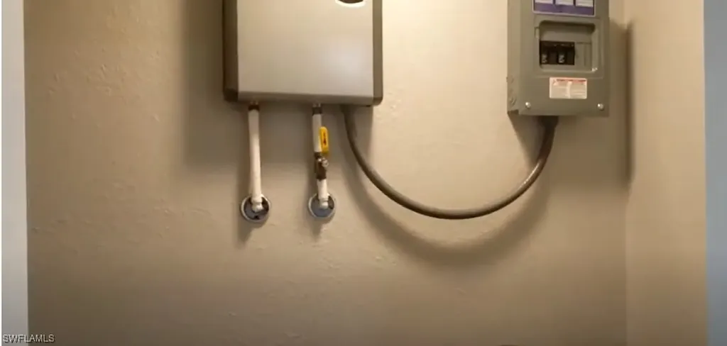 1613 Pawnee Street Fort Myers FL 33916