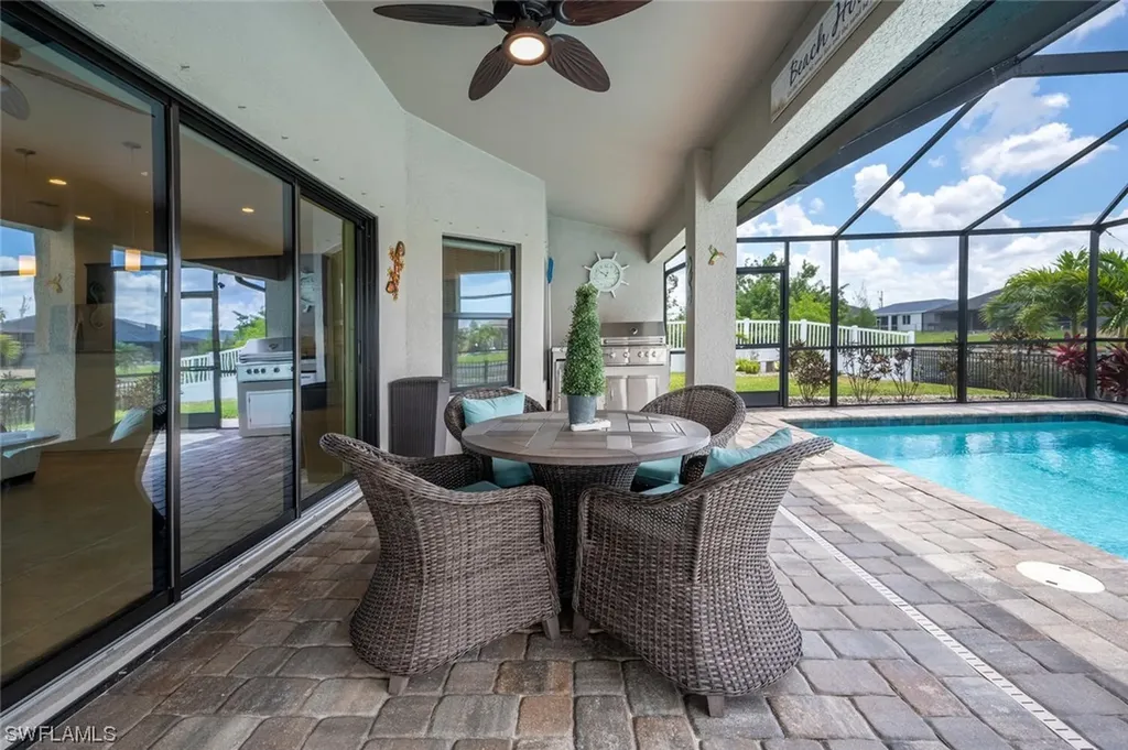 910 SW 12th Terrace Cape Coral FL 33991