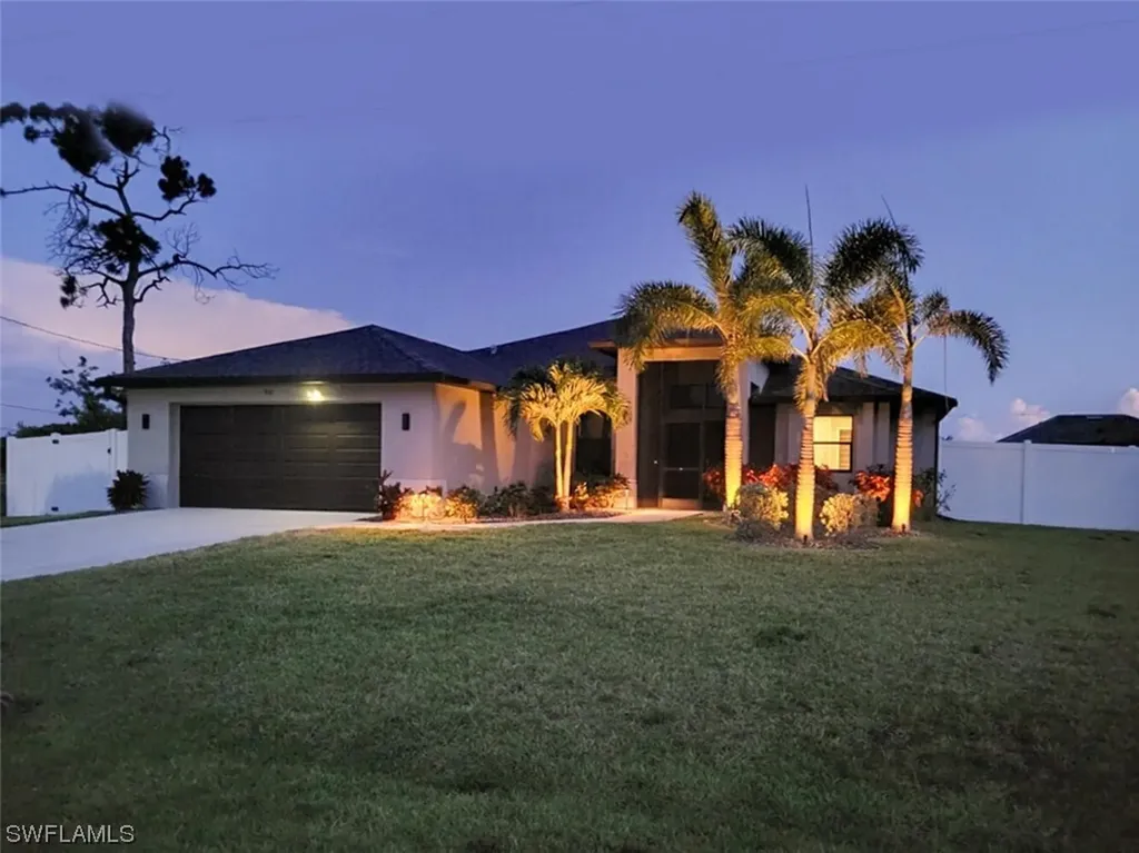 910 SW 12th Terrace Cape Coral FL 33991