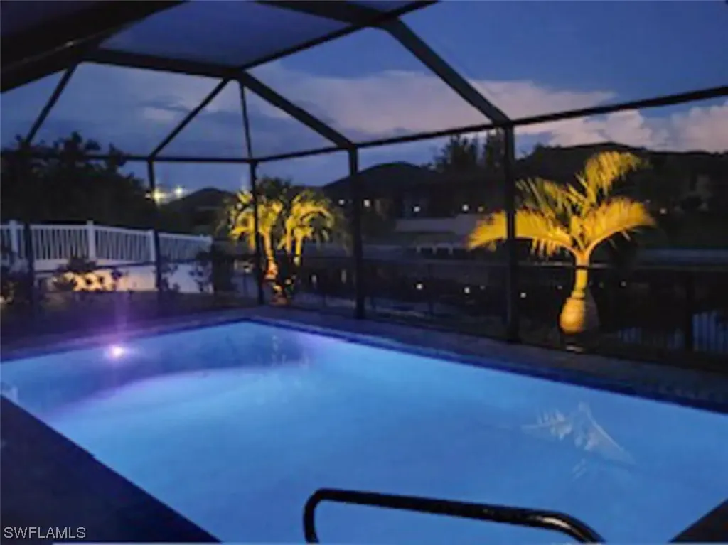 910 SW 12th Terrace Cape Coral FL 33991