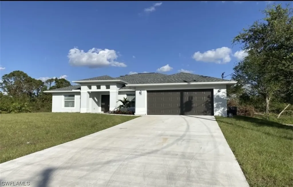 3011 15th Street SW Lehigh Acres FL 33976