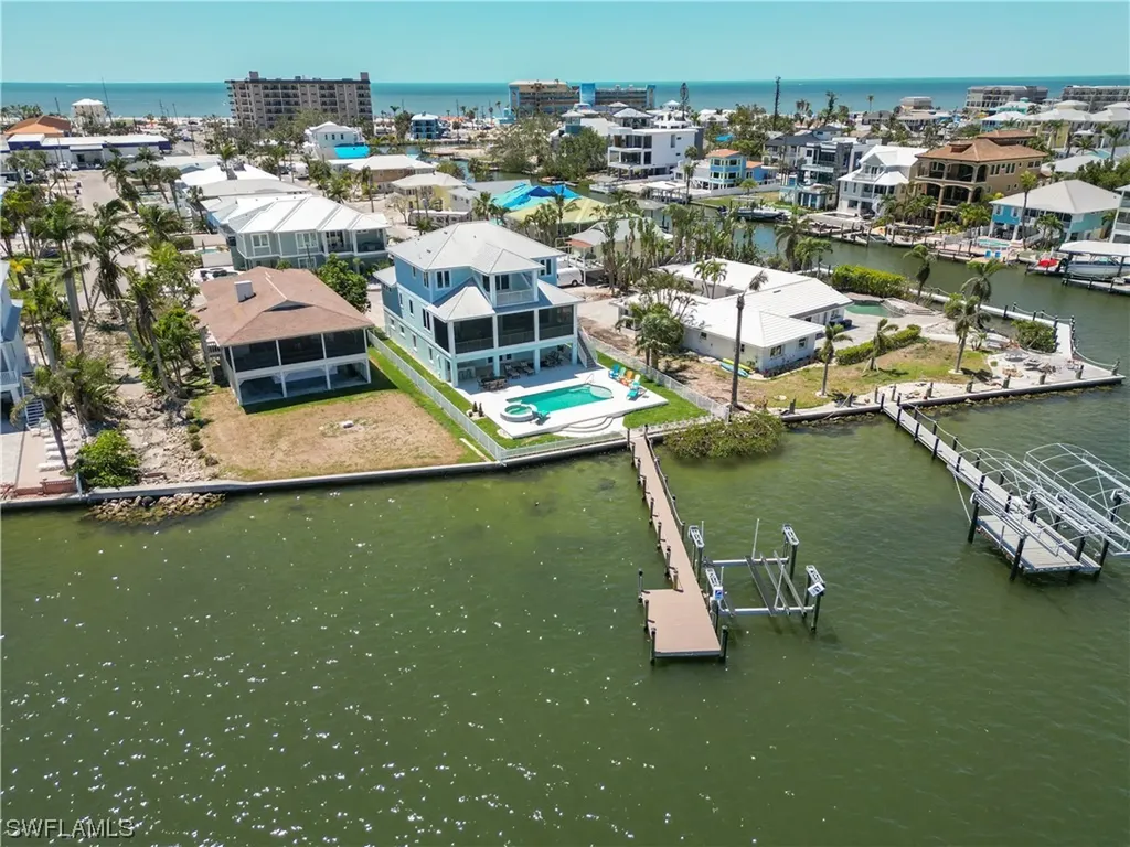 290 Carolina Avenue Fort Myers Beach FL 33931