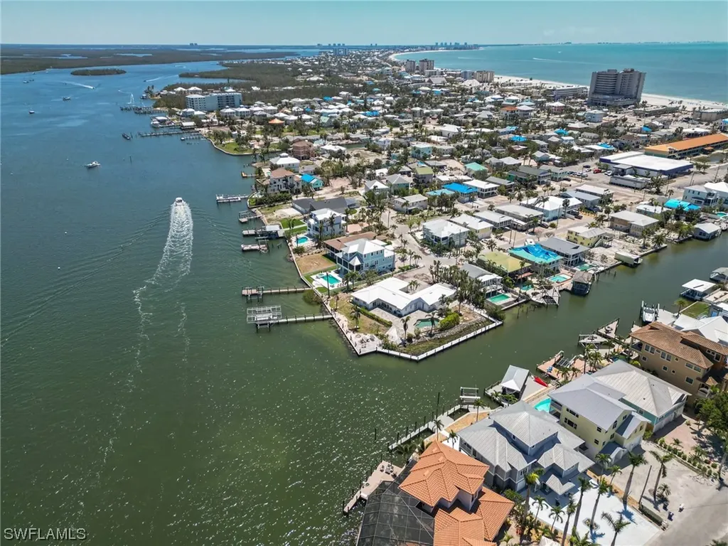 290 Carolina Avenue Fort Myers Beach FL 33931