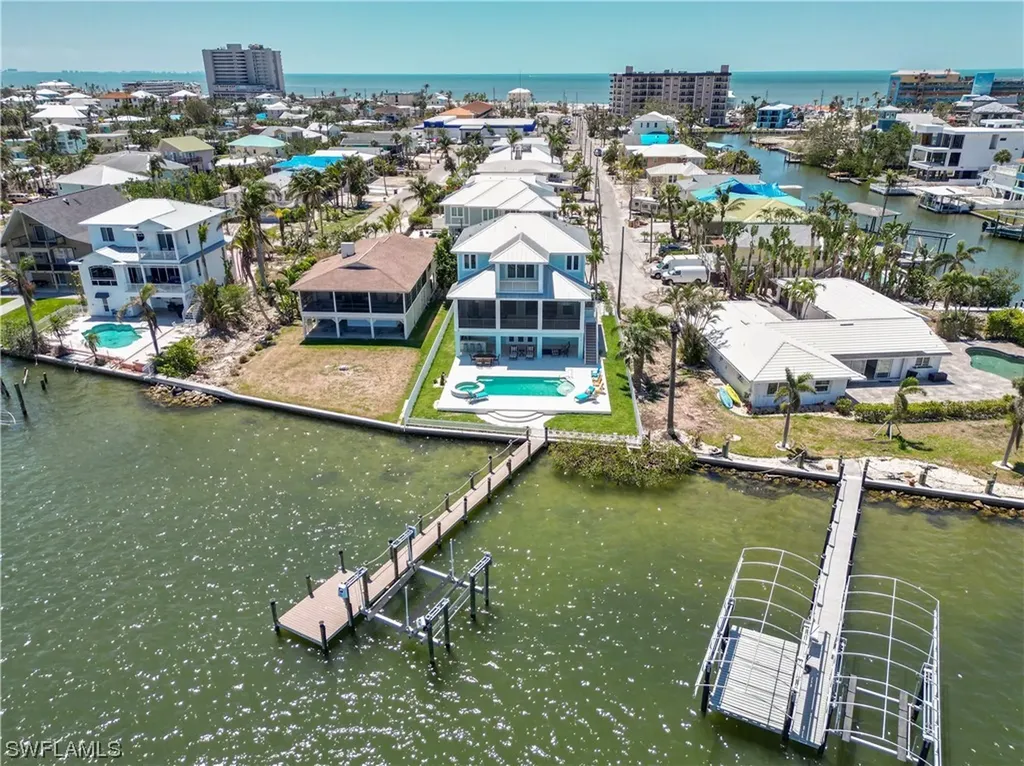 290 Carolina Avenue Fort Myers Beach FL 33931