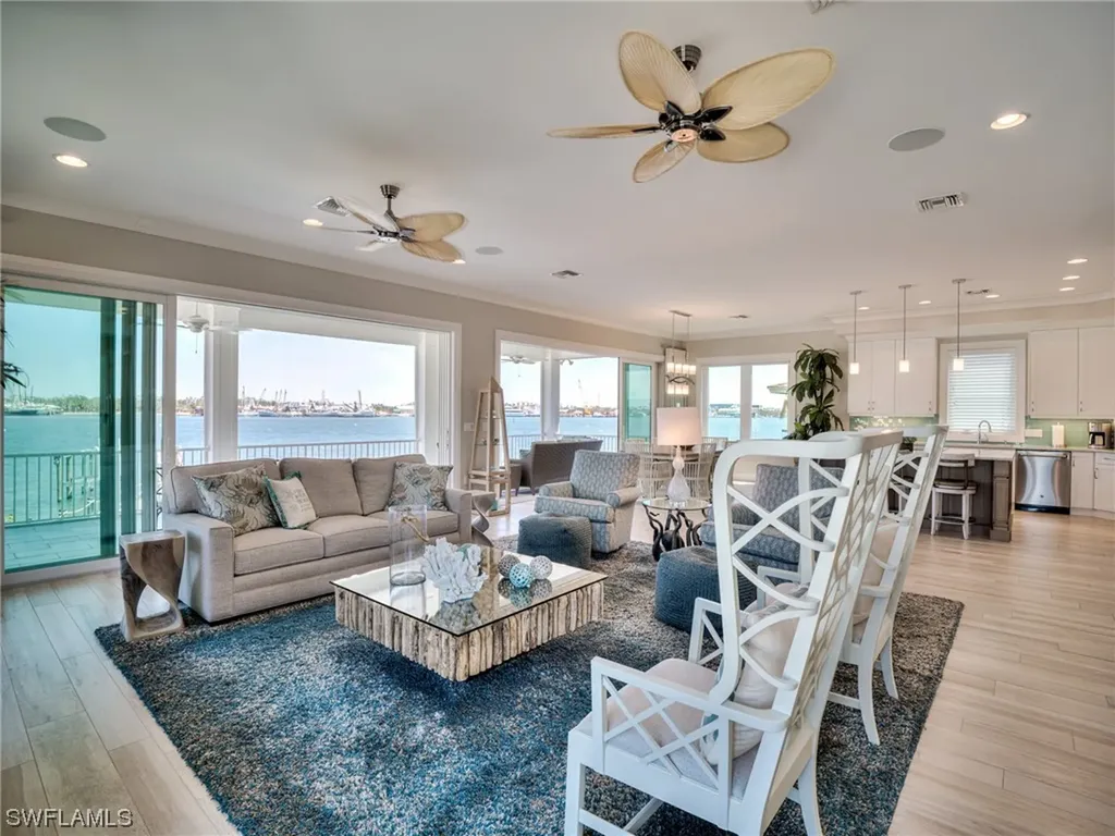 290 Carolina Avenue Fort Myers Beach FL 33931