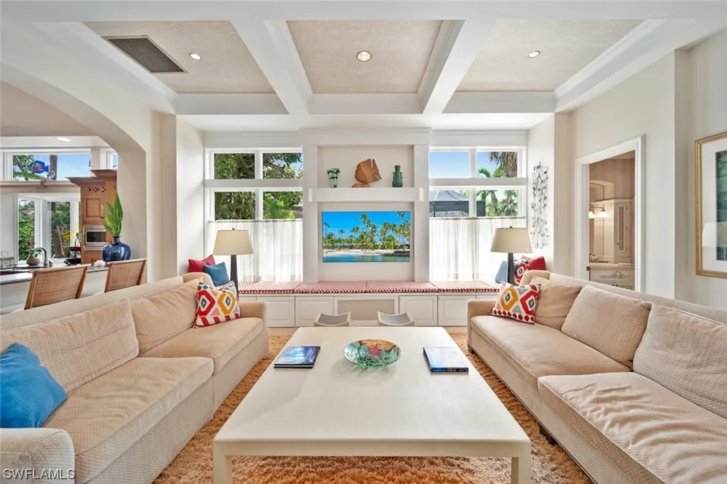 2963 Wulfert Road Sanibel FL 33957