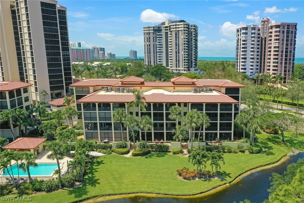 6080 Pelican Bay Boulevard Naples FL 34108