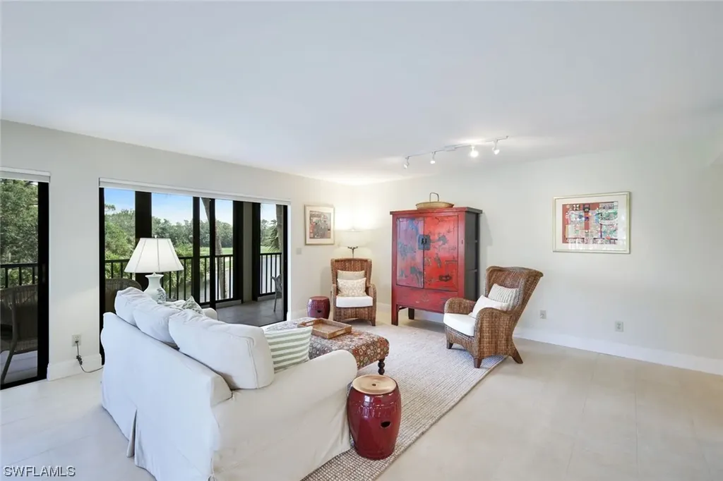 6080 Pelican Bay Boulevard Naples FL 34108