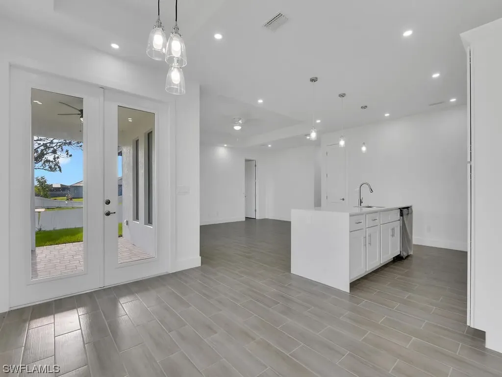 1431 NW 19th Street Cape Coral FL 33993