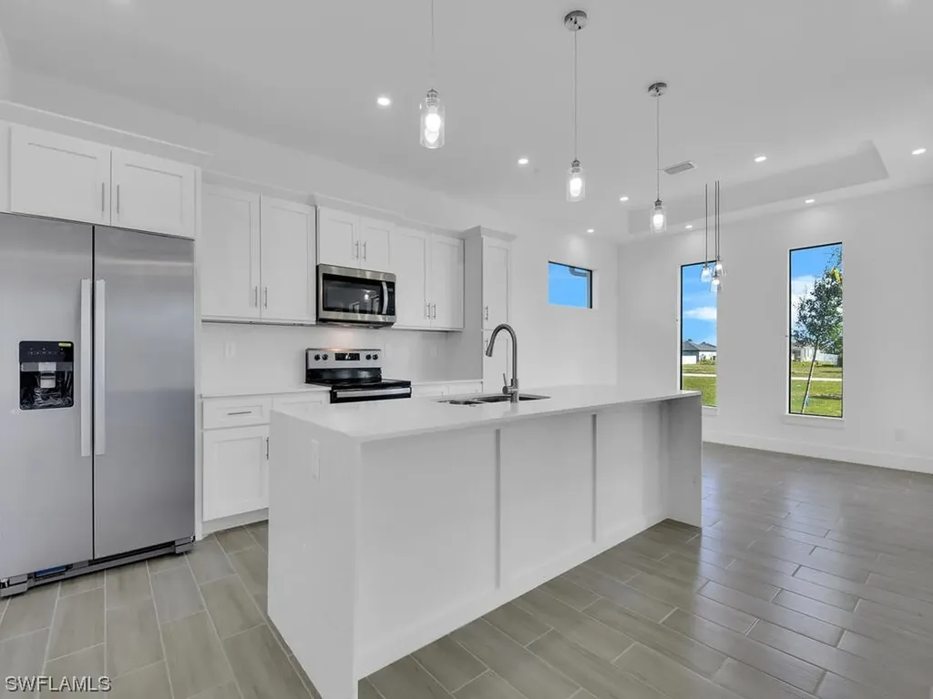 1431 NW 19th Street Cape Coral FL 33993