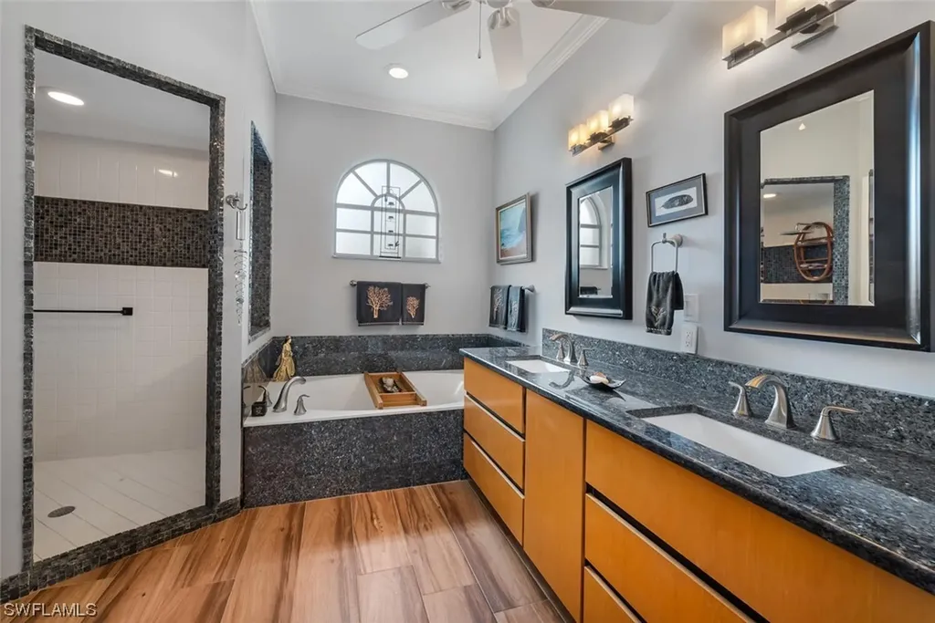127 Palmetto Dunes Circle Naples FL 34113