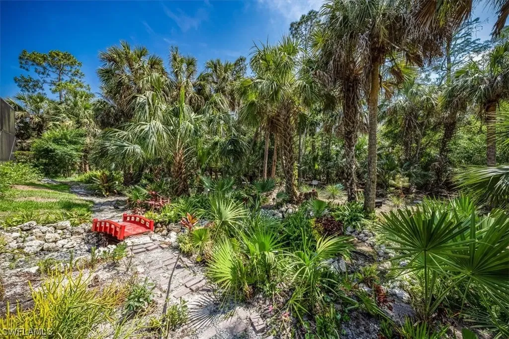 4565 Brynwood Drive Naples FL 34119