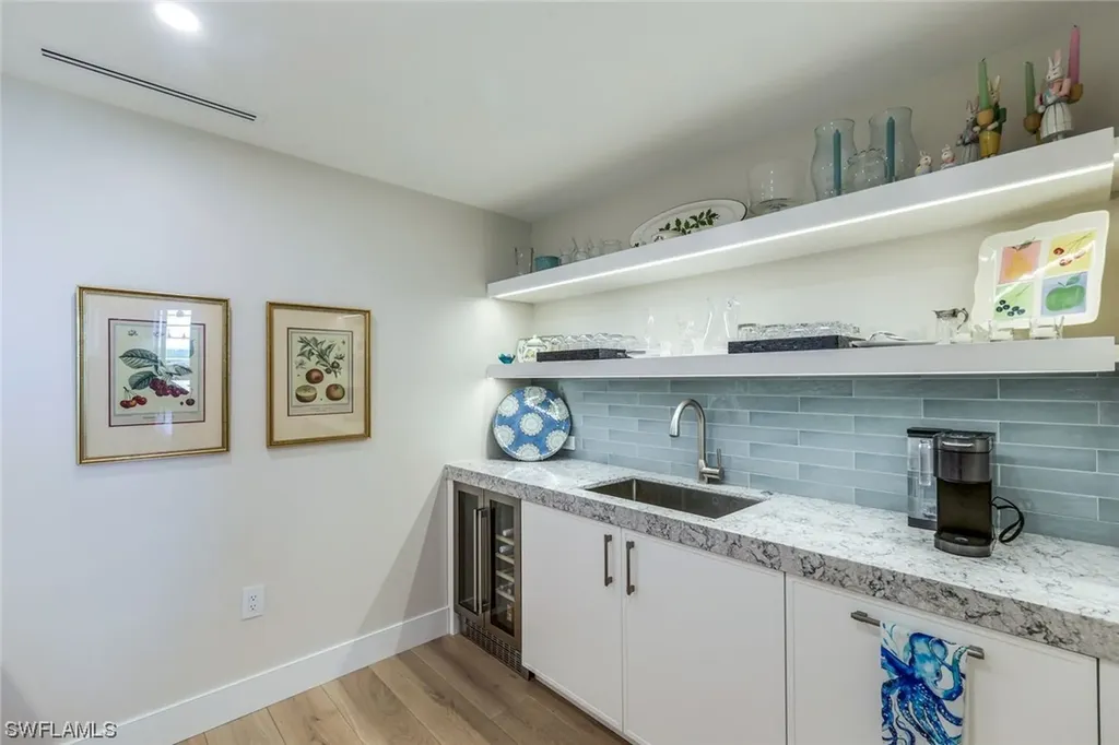 13925 Old Coast Road Naples FL 34110