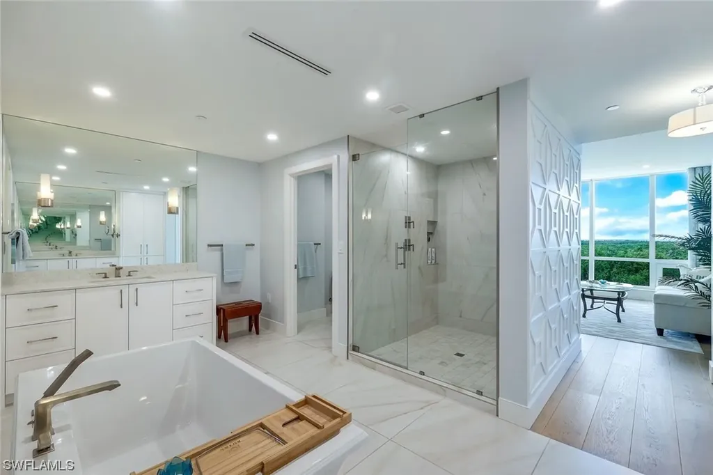 13925 Old Coast Road Naples FL 34110