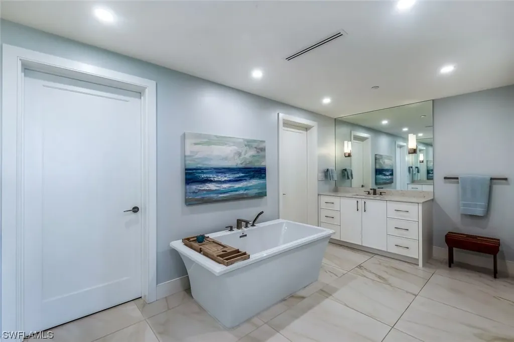 13925 Old Coast Road Naples FL 34110