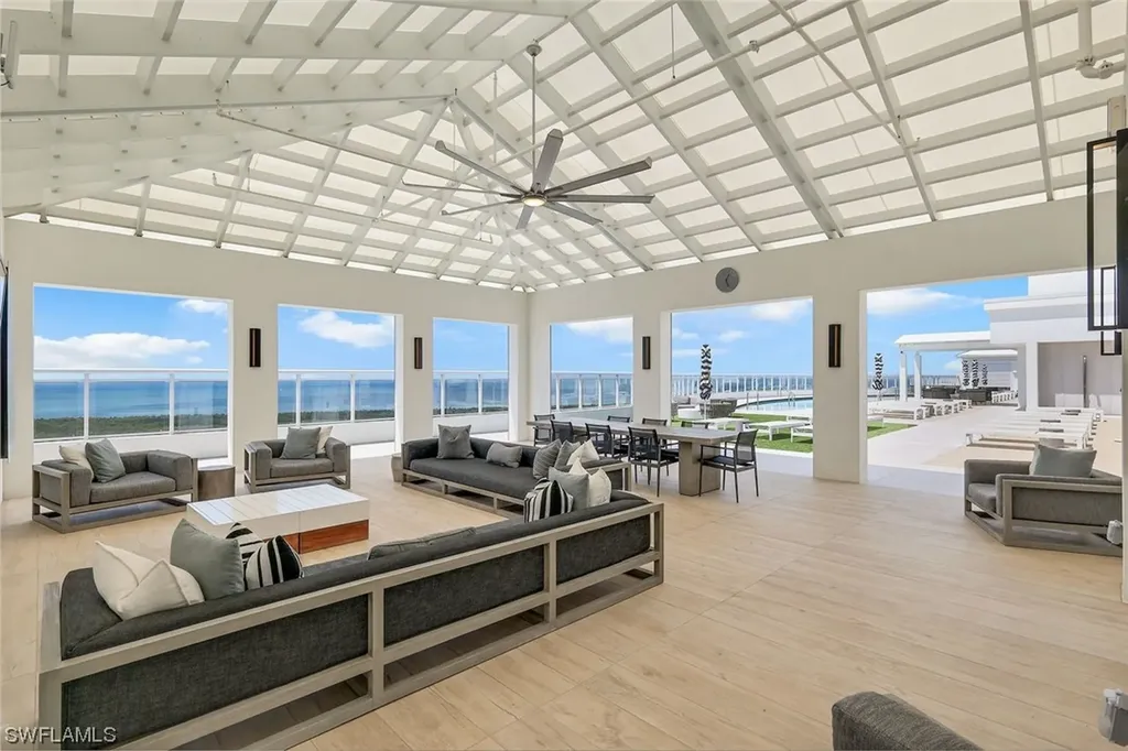 13925 Old Coast Road Naples FL 34110