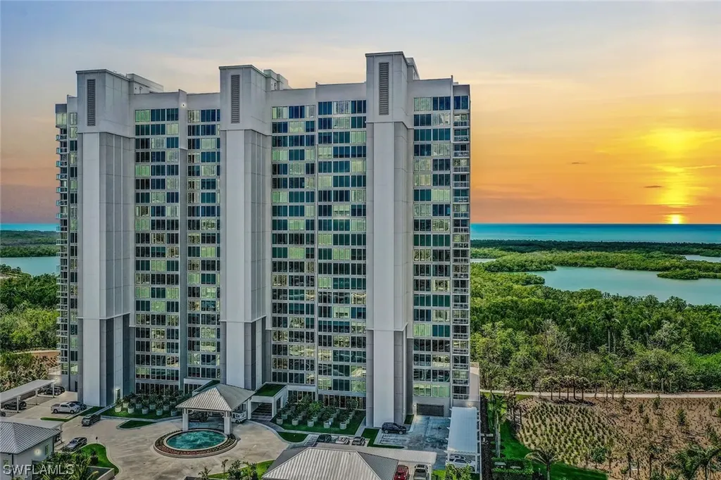13925 Old Coast Road Naples FL 34110