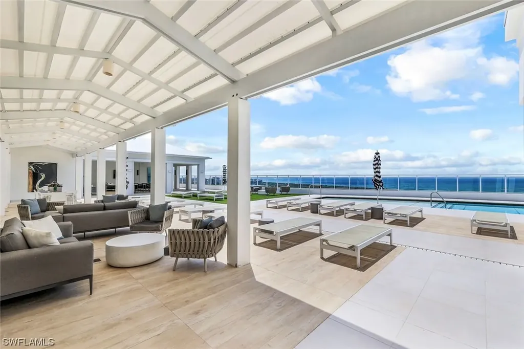 13925 Old Coast Road Naples FL 34110