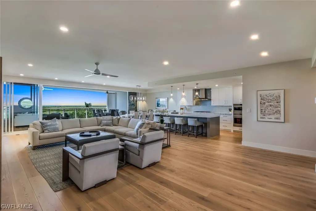 13925 Old Coast Road Naples FL 34110