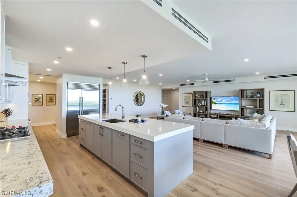 13925 Old Coast Road Naples FL 34110