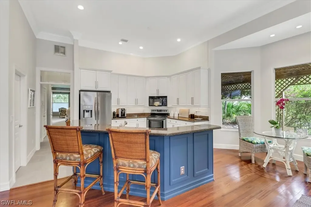 5720 Autumn Oaks Lane Naples FL 34119