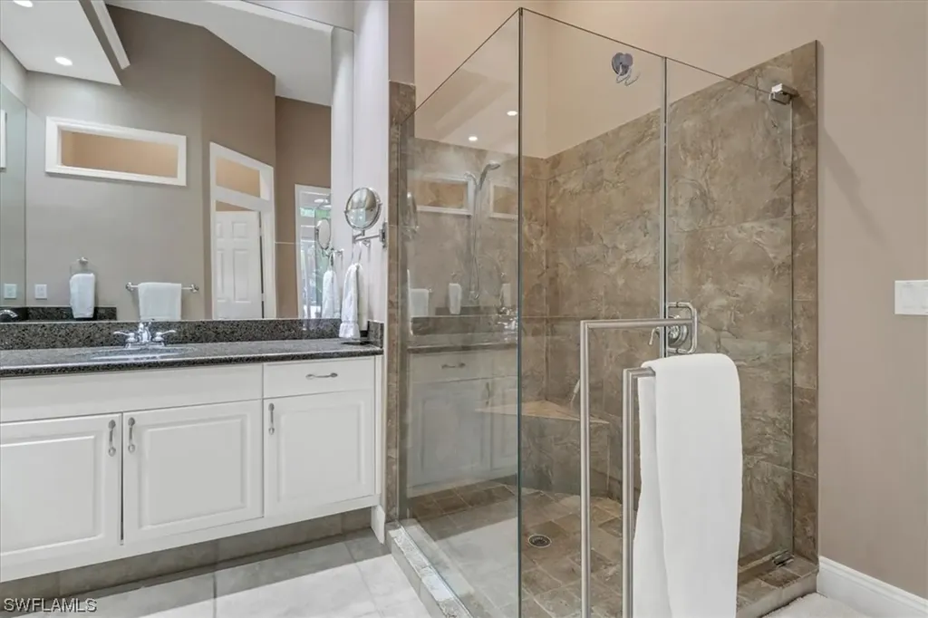 5720 Autumn Oaks Lane Naples FL 34119