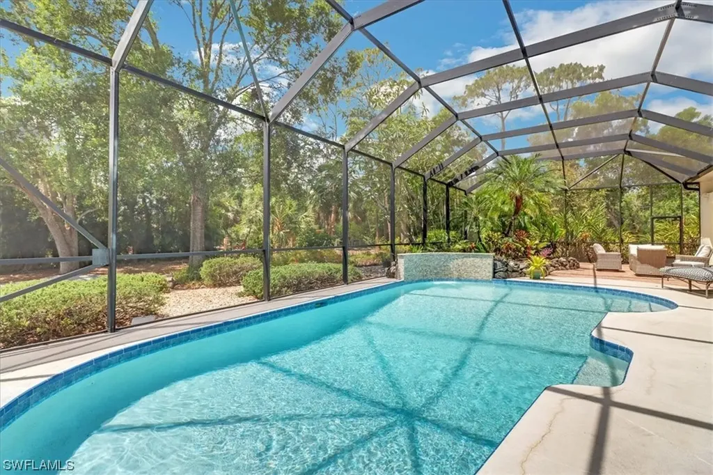 5720 Autumn Oaks Lane Naples FL 34119