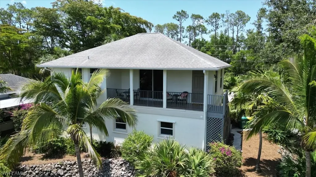 5720 Autumn Oaks Lane Naples FL 34119