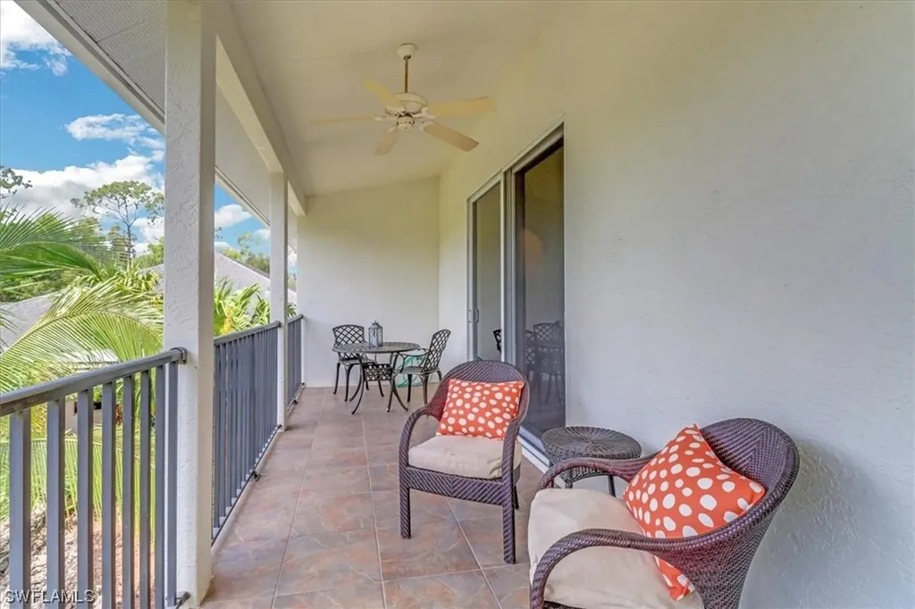 5720 Autumn Oaks Lane Naples FL 34119