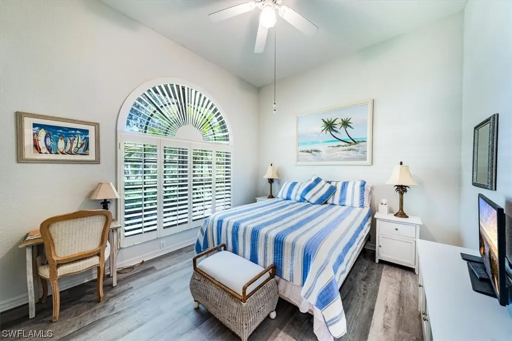 11305 Longshore Way E Naples FL 34119