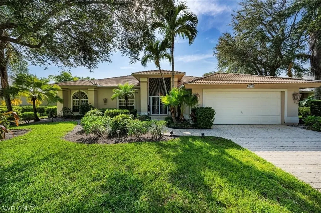 11305 Longshore Way E Naples FL 34119