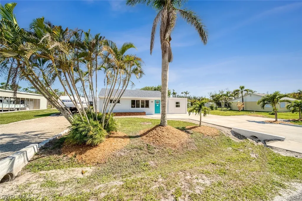 5855 Cubles Drive Bokeelia FL 33922