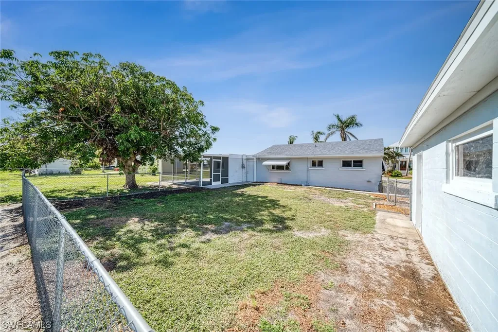5855 Cubles Drive Bokeelia FL 33922