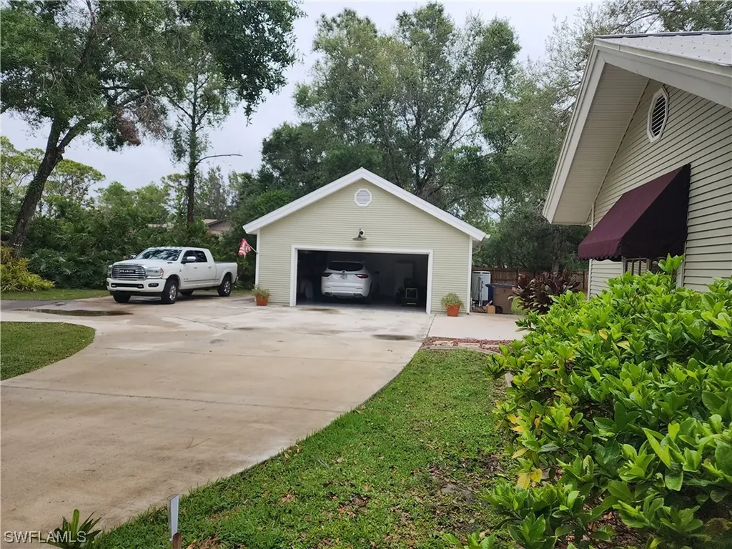 18400 Telegraph Creek Lane Alva FL 33920