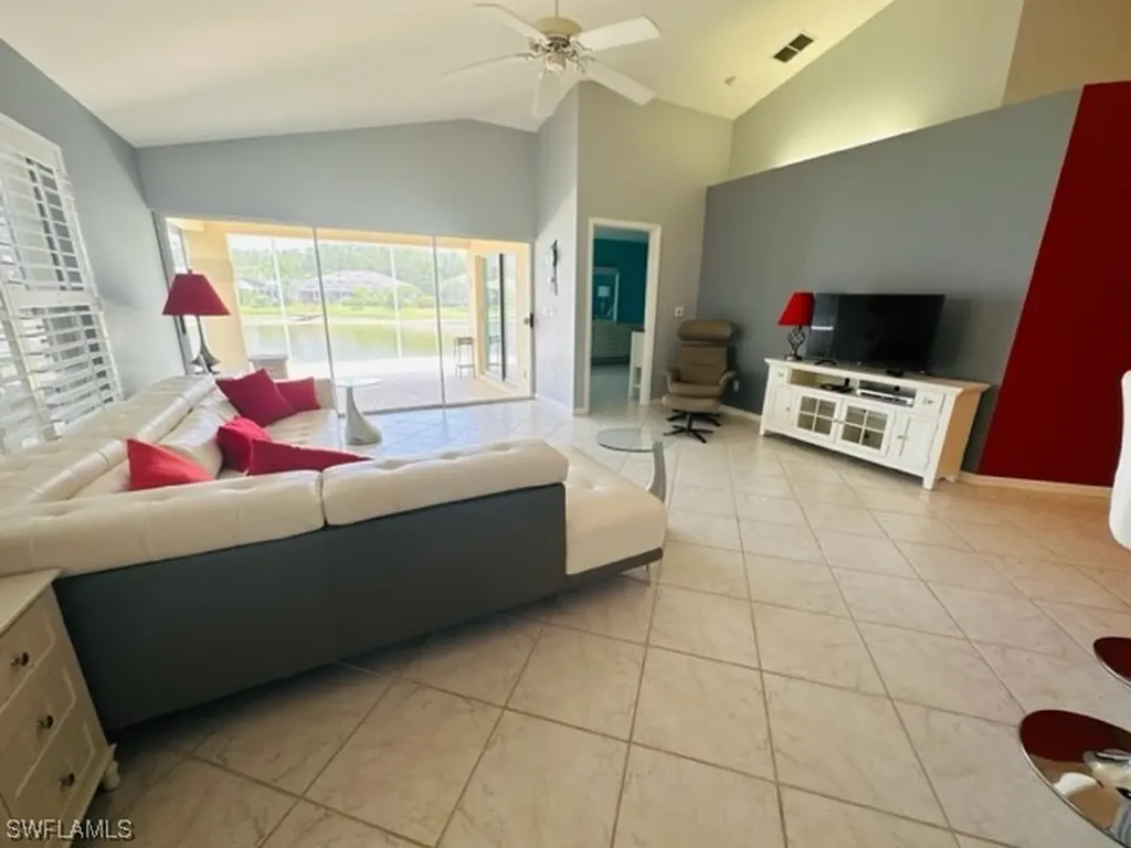 224 Napa Ridge Road E Naples FL 34119
