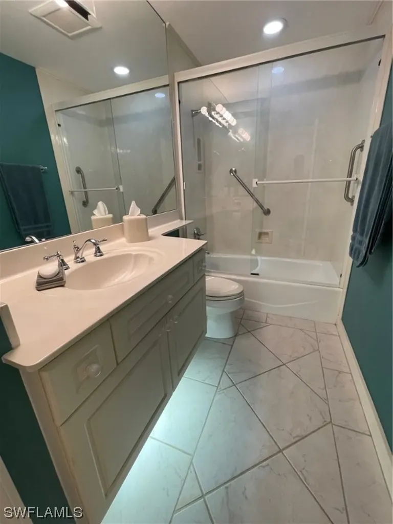 224 Napa Ridge Road E Naples FL 34119