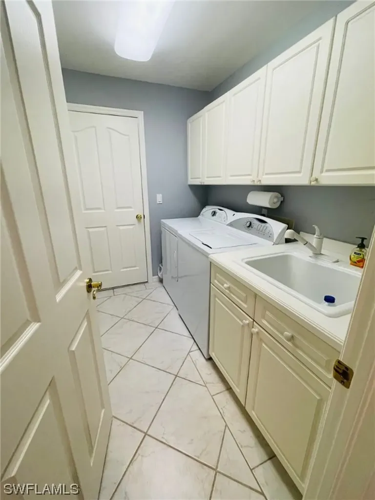 224 Napa Ridge Road E Naples FL 34119