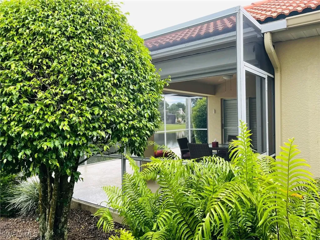 224 Napa Ridge Road E Naples FL 34119