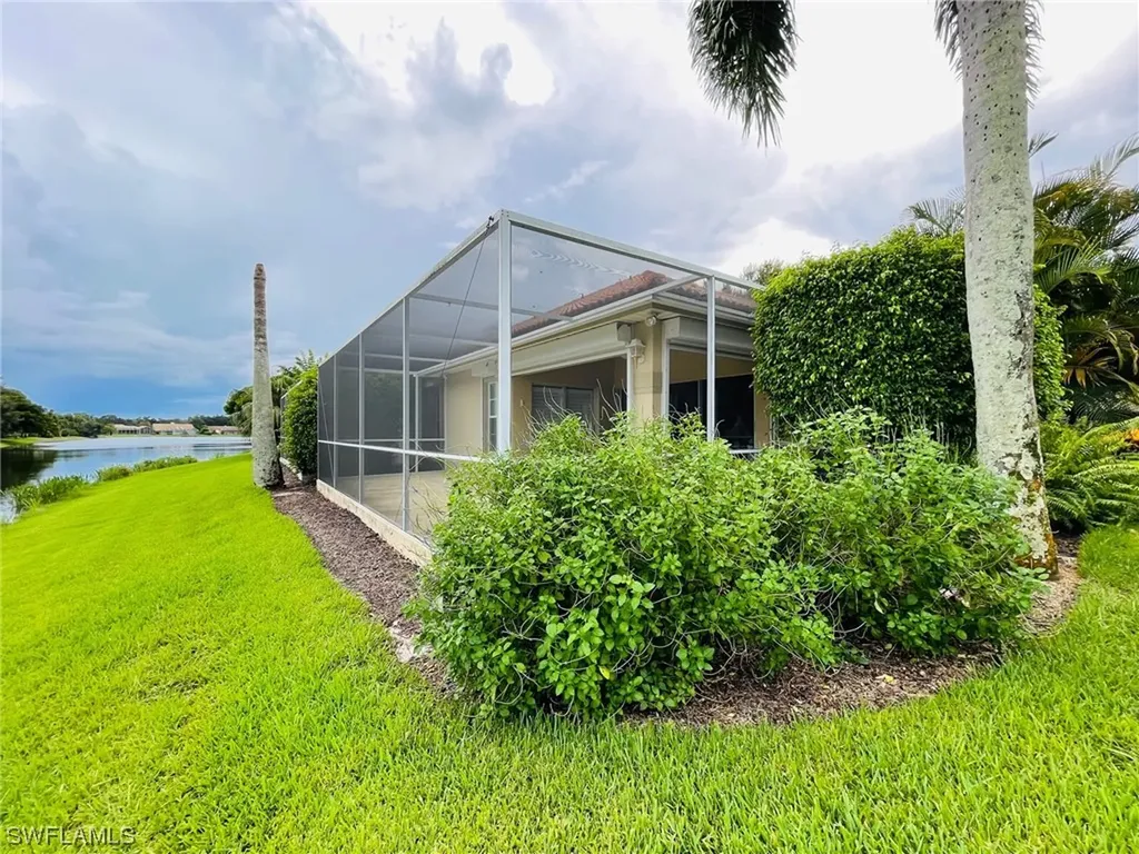 224 Napa Ridge Road E Naples FL 34119