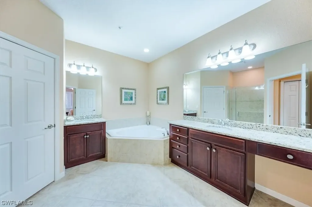 9524 Ironstone Terrace Naples FL 34120