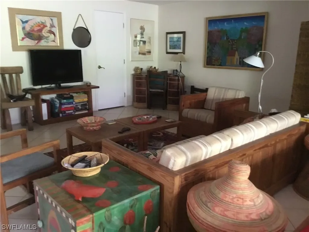 586 Boulder Drive Sanibel FL 33957