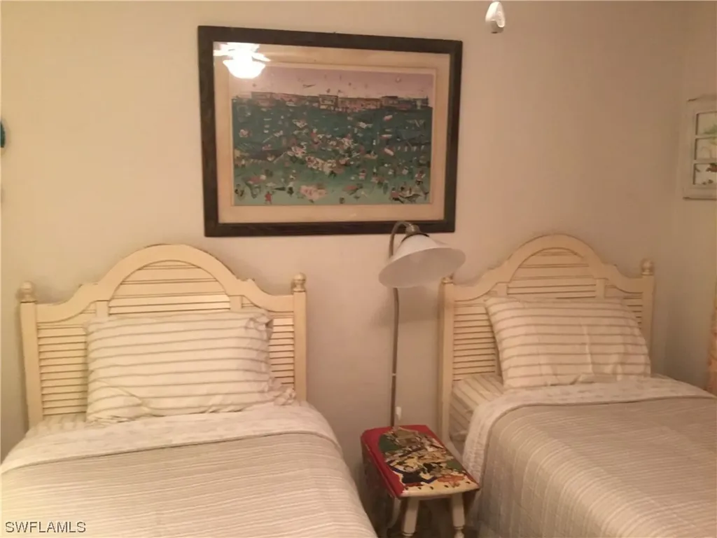 586 Boulder Drive Sanibel FL 33957