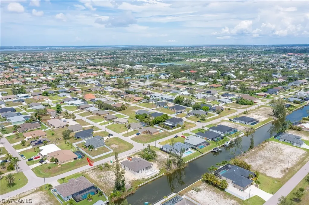 2139 SW 17th Place Cape Coral FL 33991