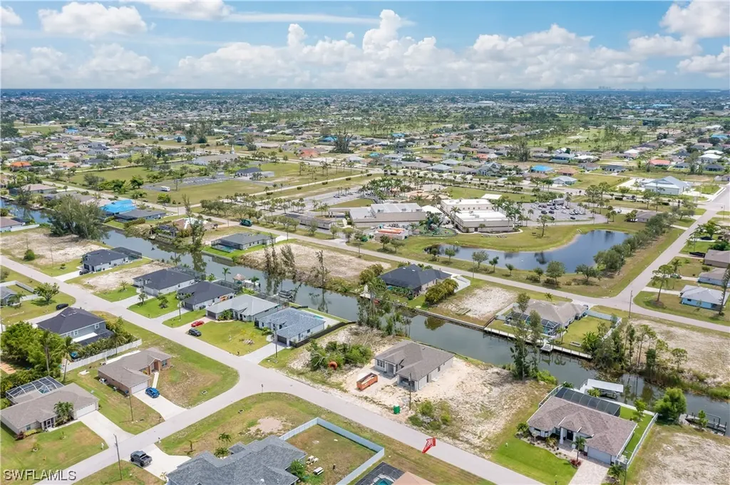 2139 SW 17th Place Cape Coral FL 33991