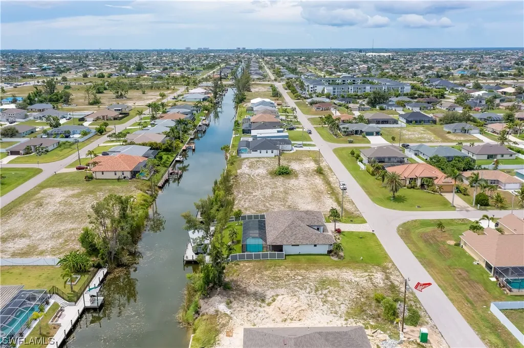 2139 SW 17th Place Cape Coral FL 33991