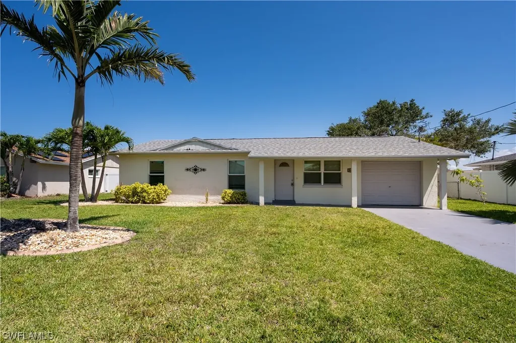 1409 SE 13th Terrace Cape Coral FL 33990