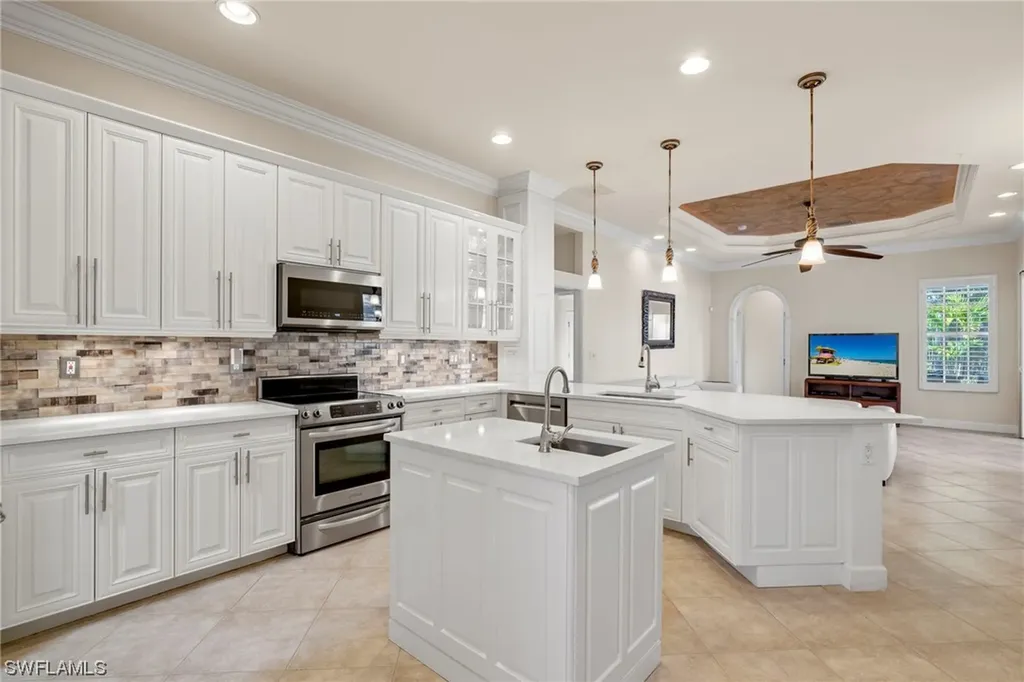 15859 Delasol Lane Naples FL 34110