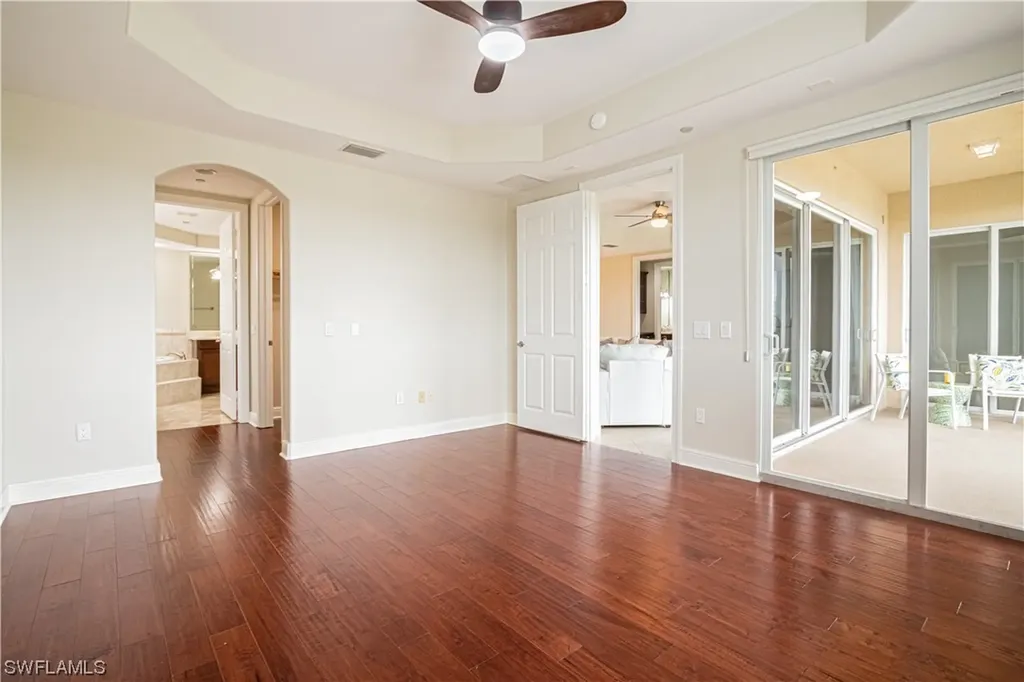 580 El Camino Real Naples FL 34119