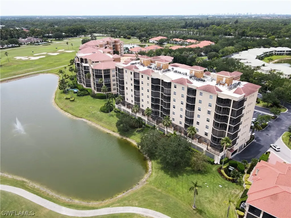580 El Camino Real Naples FL 34119