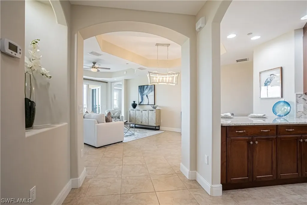 580 El Camino Real Naples FL 34119